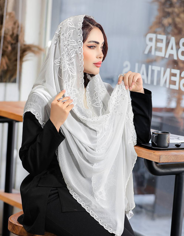 شال سفید مجلسی
