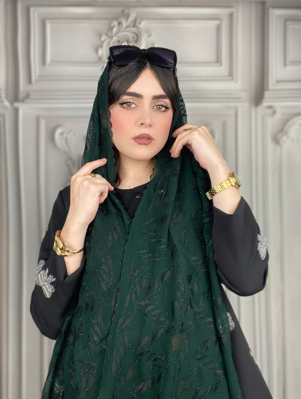 شال گلدوزی مزونی نگین دار دور دالبور