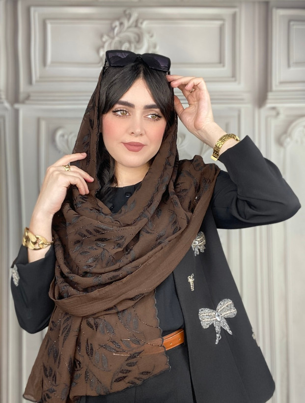 شال گلدوزی مزونی نگین دار دور دالبور
