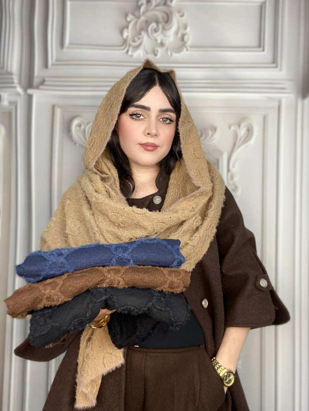 شال گوچی خزدار پاییزه